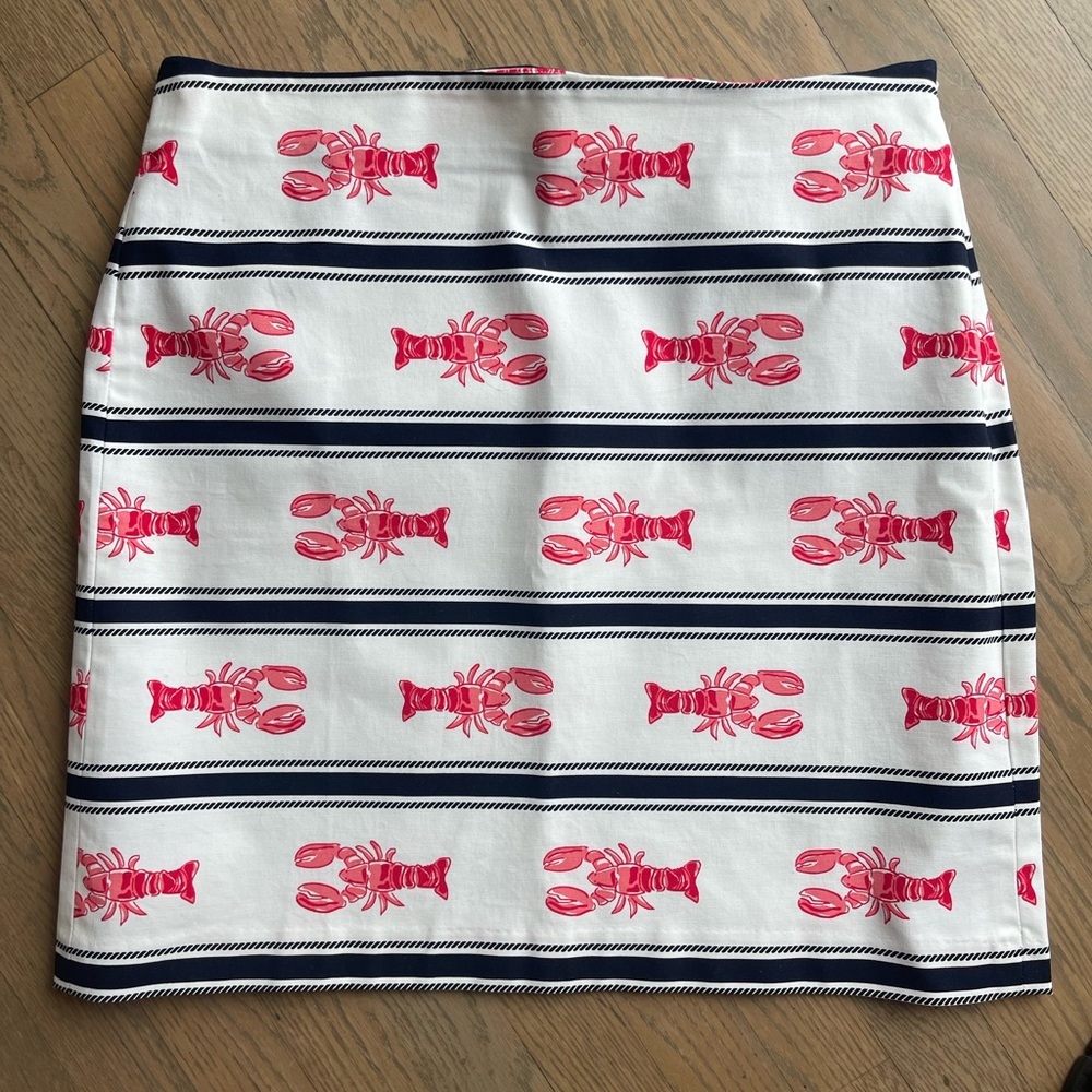 Talbots White, Navy and Red Lobster Print Skirt